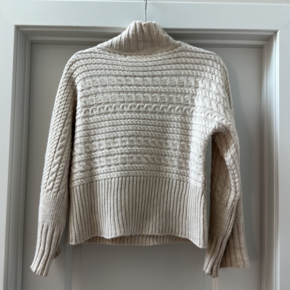 Pistache - Knit Sweater - Picture 4 of 6